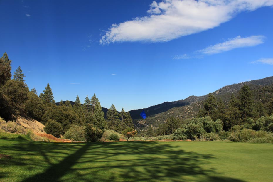Fairway overlooking valley at Pine Mountain Club golf course