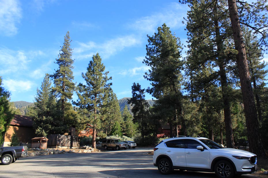 Parking lot and mountain shops in Pine Mountain Club village